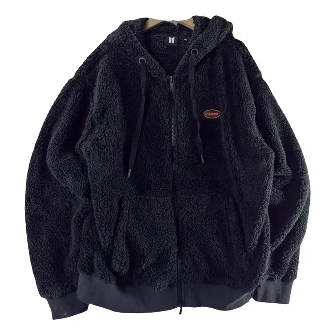 A2382 [ BTS ] 새상품 굿즈 방탄 후리스[ SIZE: L ] 상품이미지1