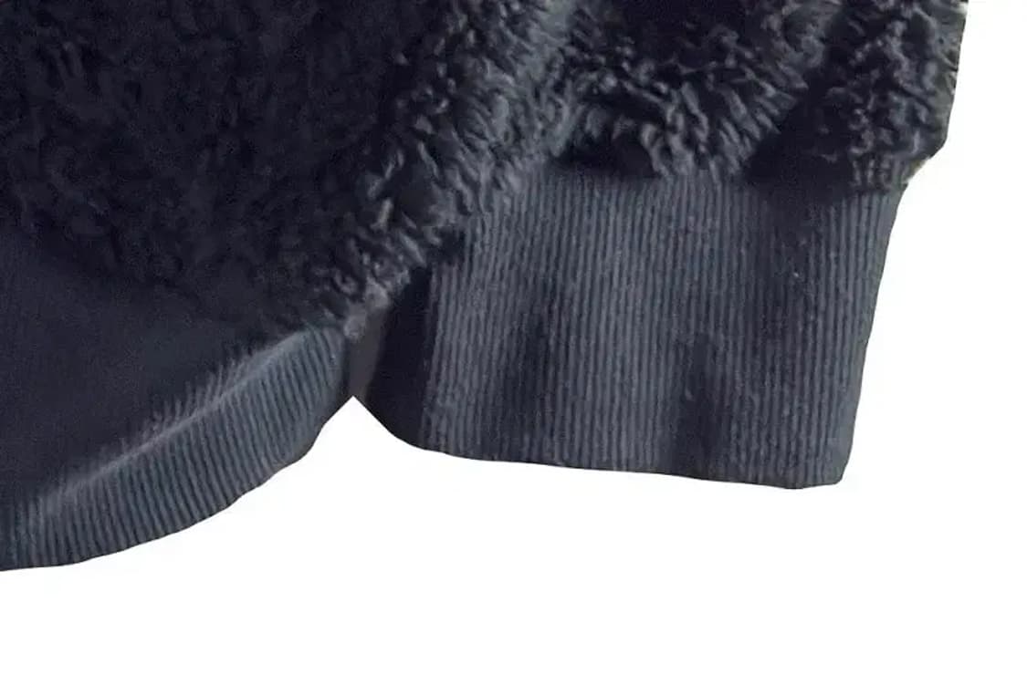 A2382 [ BTS ] 새상품 굿즈 방탄 후리스[ SIZE: L ] 상품이미지3