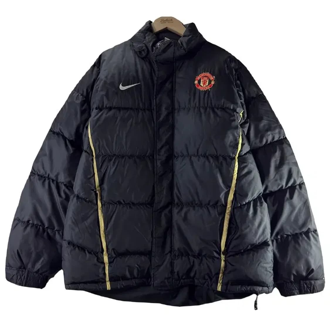 A2416 [ NIKE ] 나이키 맨유 패딩 [ SIZE: M ] 상품이미지1