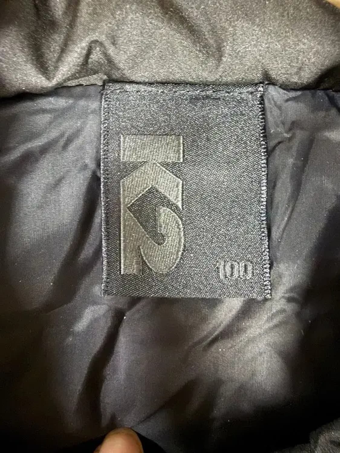 A2484 [ K2 ] 새상품 케이투 패딩 조끼 [ SIZE: 100 ] 상품이미지6