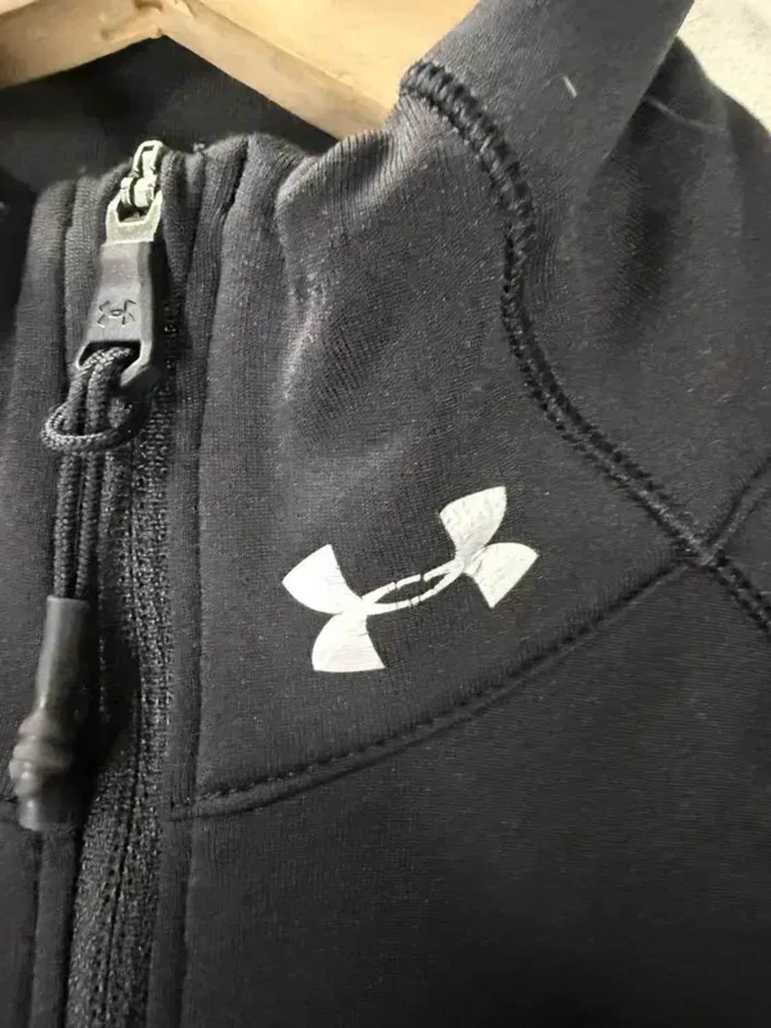 A2538 언더아머 긴팔 티 [ SIZE:S ] 상품이미지4