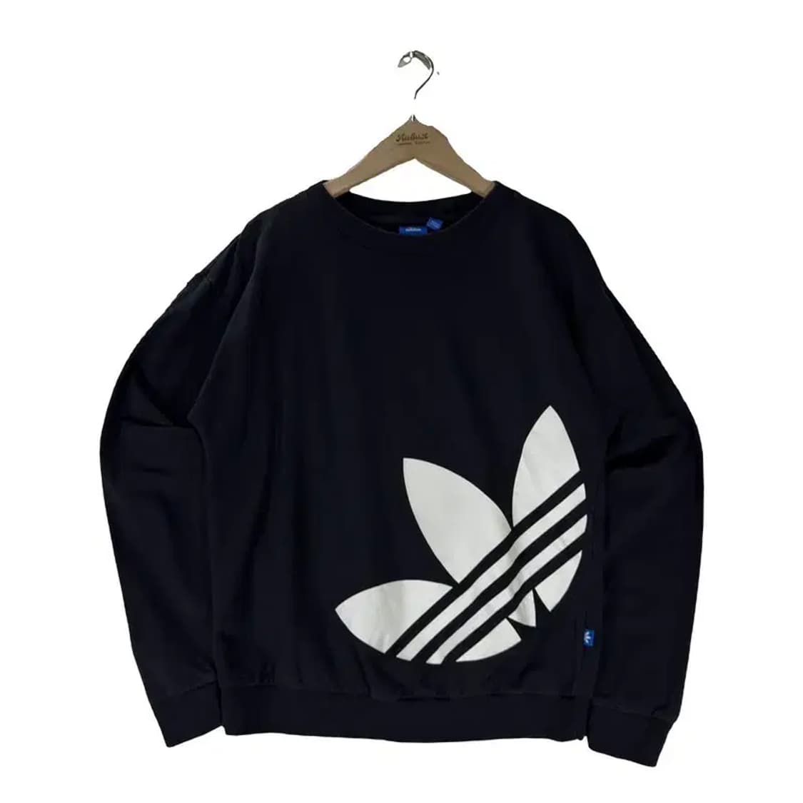 A2541 [ ADIDAS ] 아디다스 맨투맨 [ SIZE: 90 ] 상품이미지1