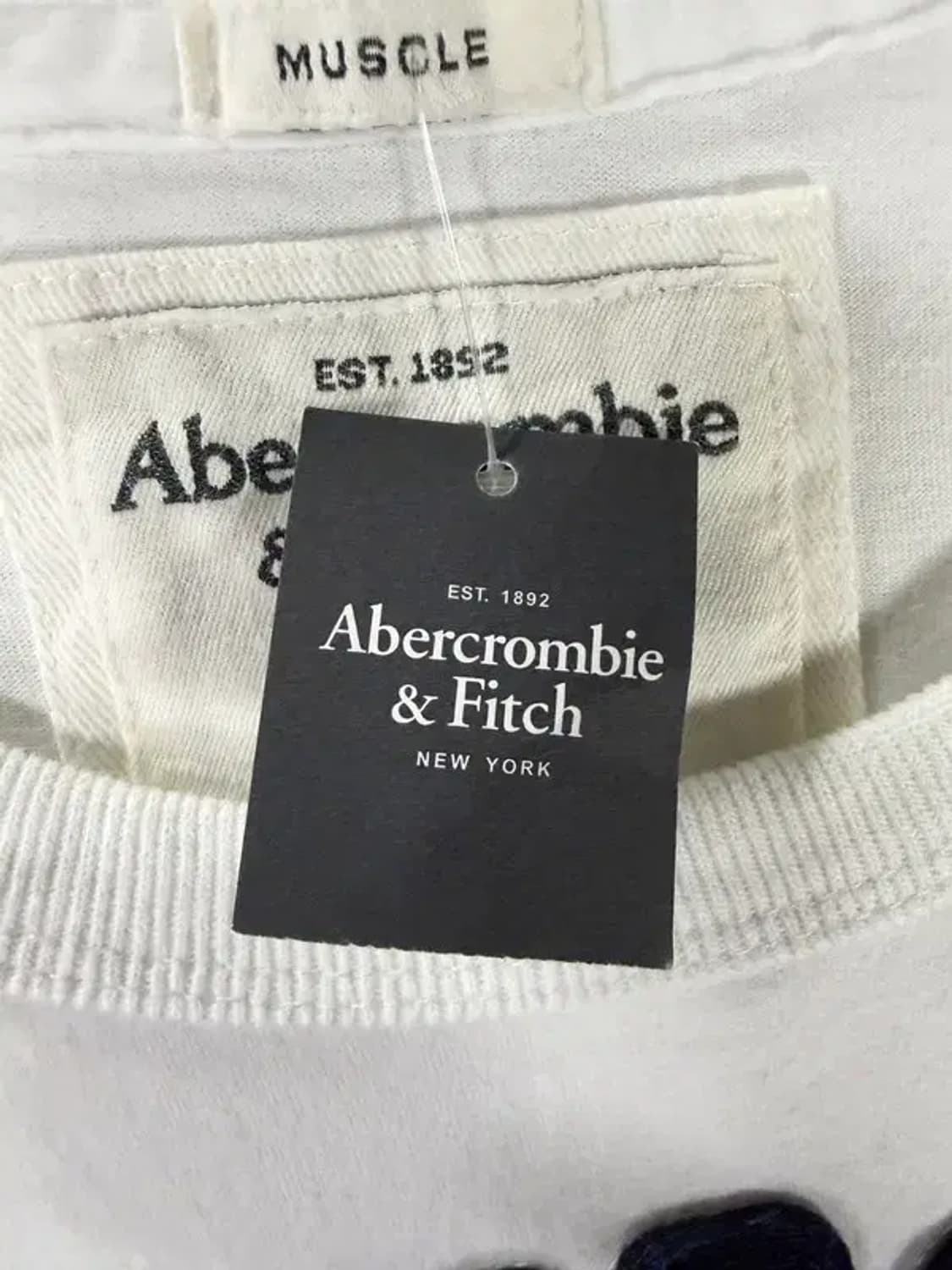 A2542 새상품 애버크롬비 반팔 티 [ SIZE: XL ] 상품이미지6