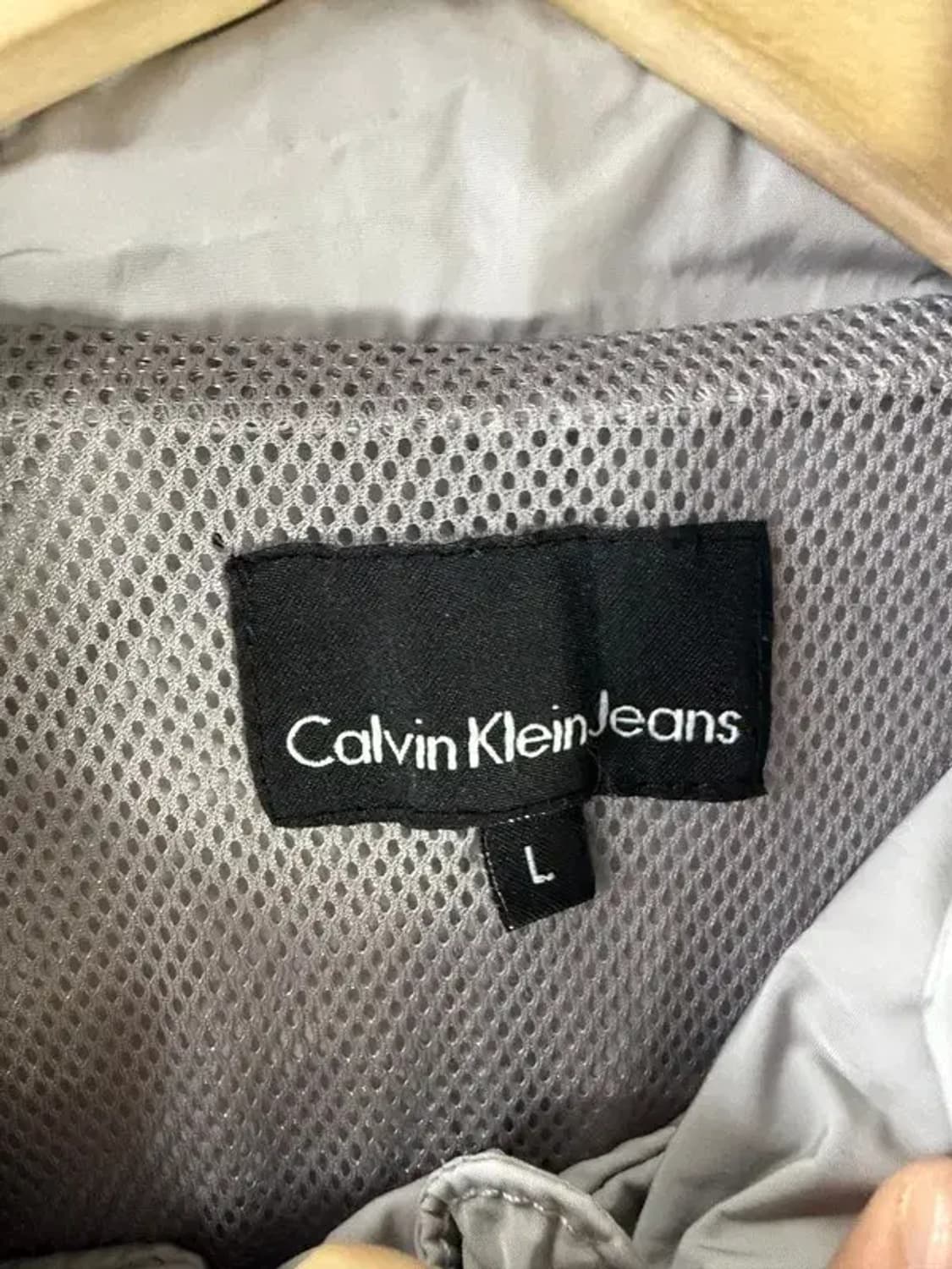 A2560  캘빈클라인 바람막이 [ SIZE: L ] 상품이미지6