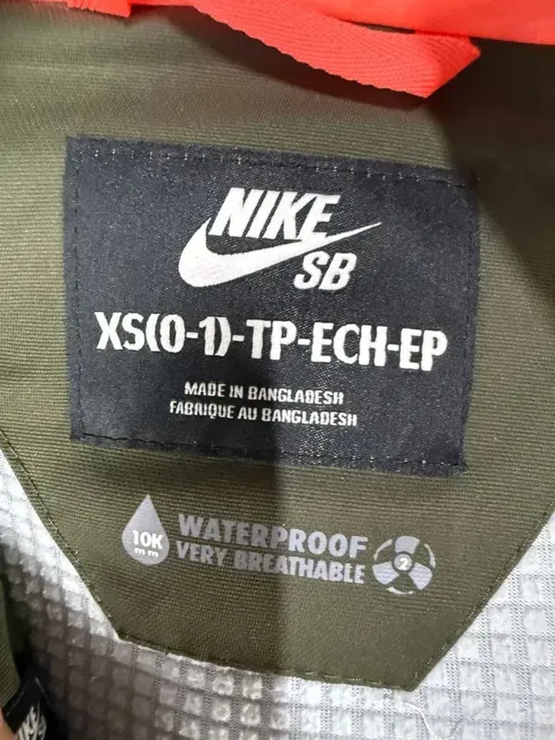 A2743 [ NIKE ] 나이키 패딩 [ SIZE: XS ] 상품이미지4