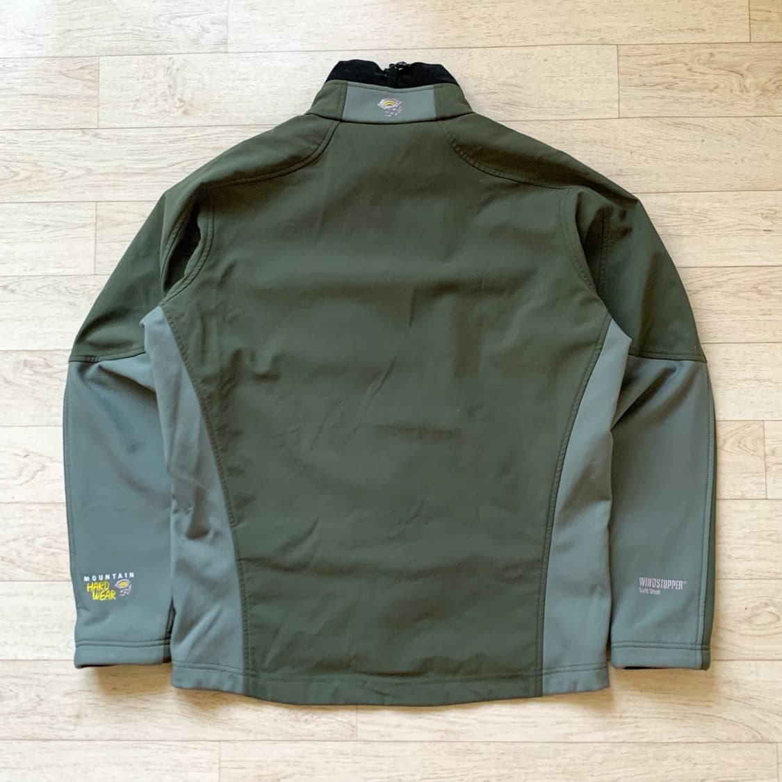 빈티지 마운틴하드웨어 올리브 그린 소프트쉘 자켓 상품이미지2