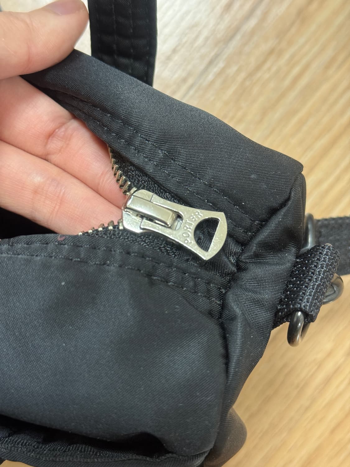 포터 보스턴백 미니 블랙 상품이미지3