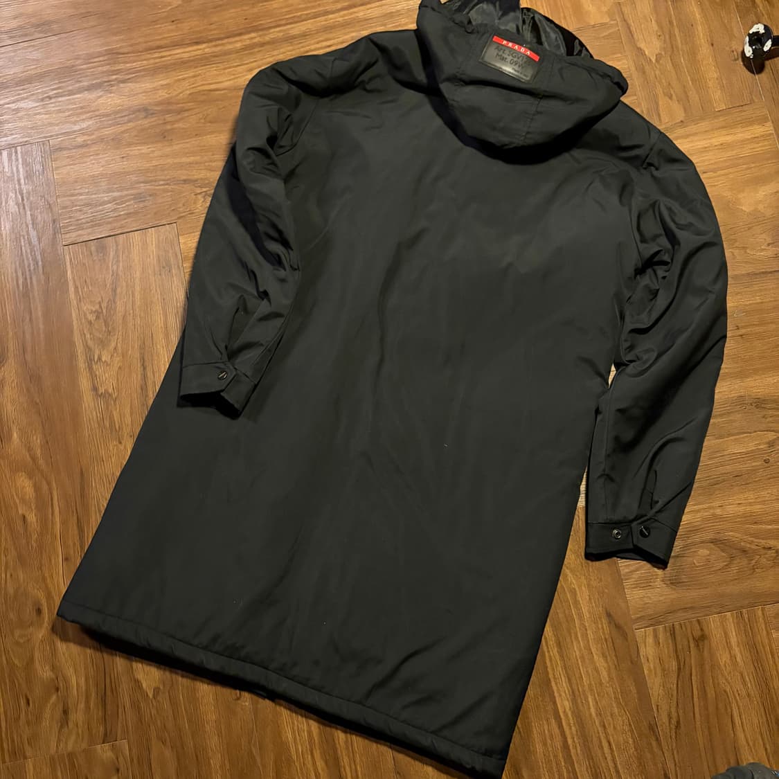 PRADA SPORTS STRAP DETAIL COAT XL 상품이미지9