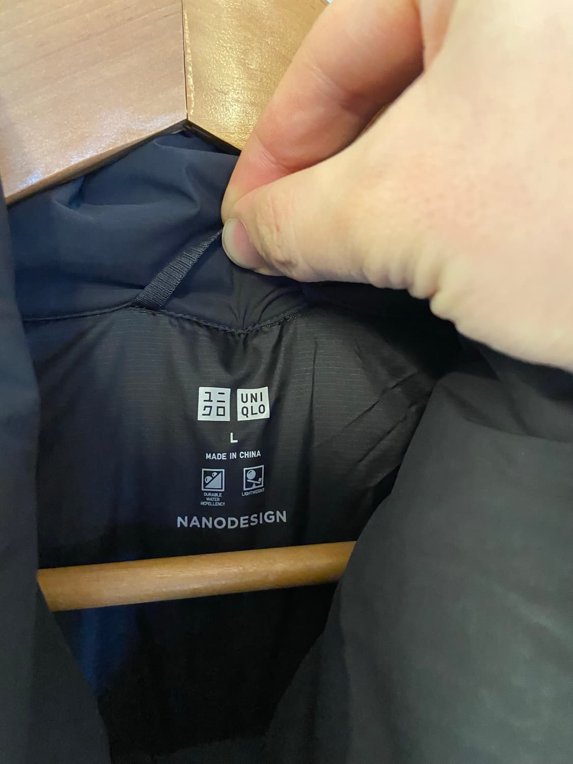 유니클로 파우더 소프트 다운자켓 상품이미지3