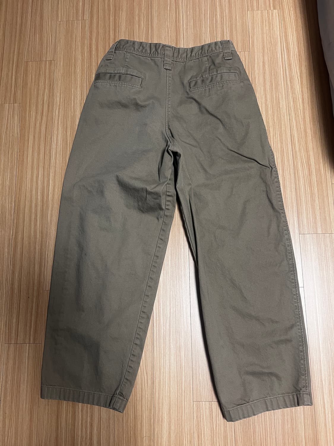 유니클로 와이드핏 치노팬츠 판매 상품이미지2