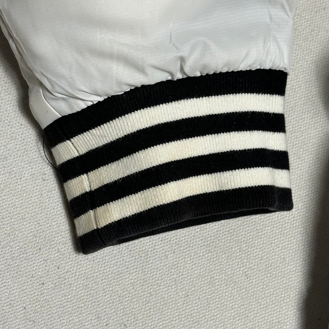 S 아디다스 리버시블 다운 패딩 상품이미지9