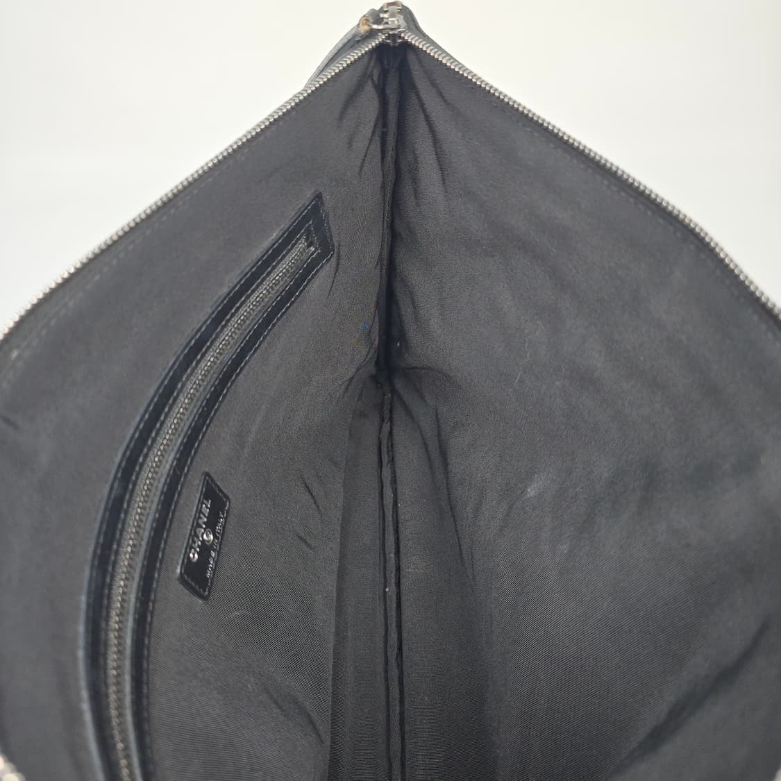 샤넬 캐비어 보이 라지 클러치백 상품이미지9