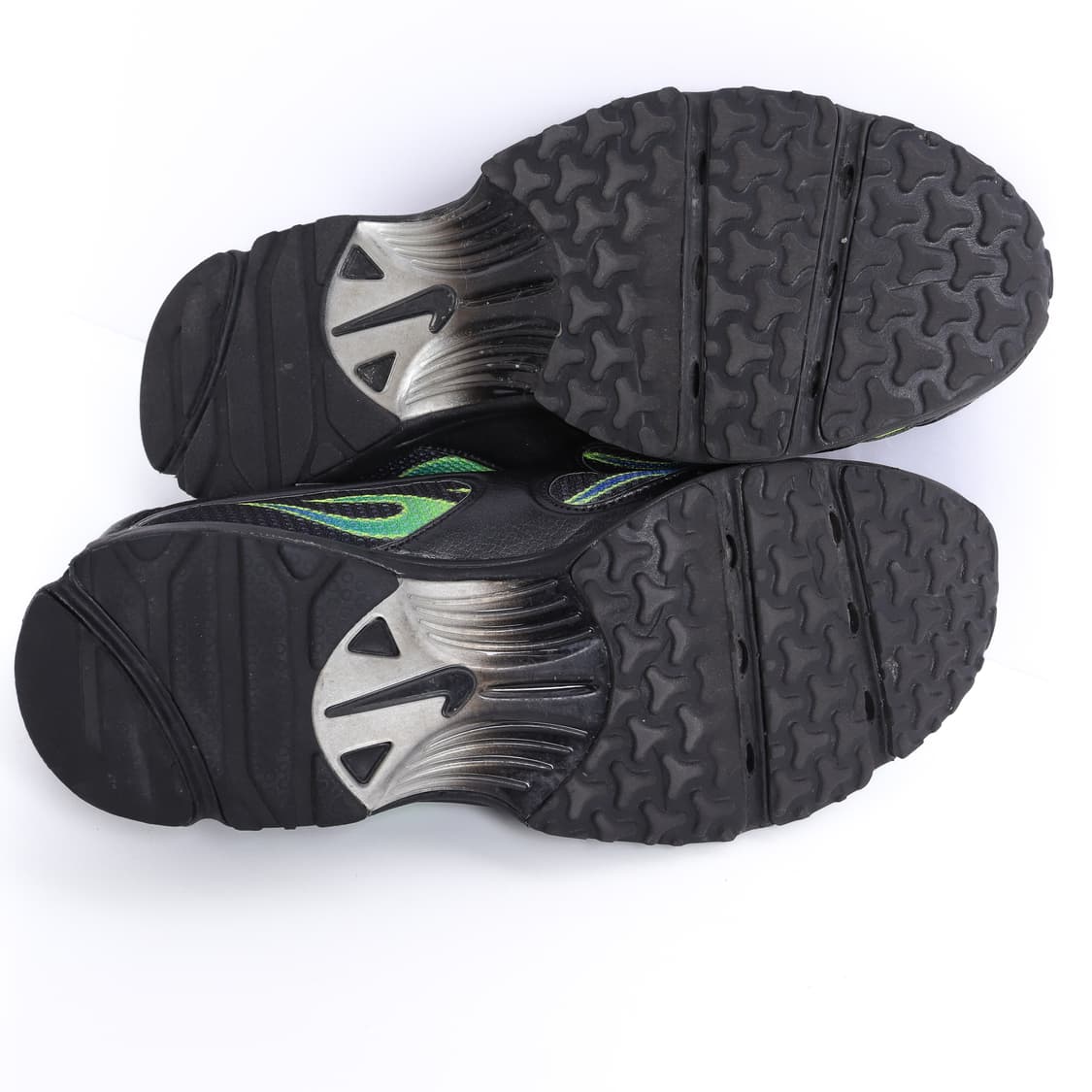 나이키 X 슈프림 줌 스트릭 스펙트럼 플러스 블랙 상품이미지10