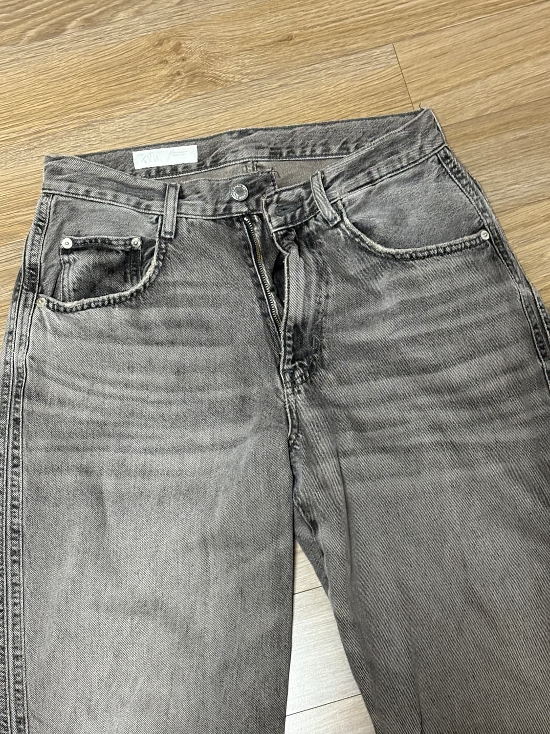 Zara 커브드 진 상품이미지3