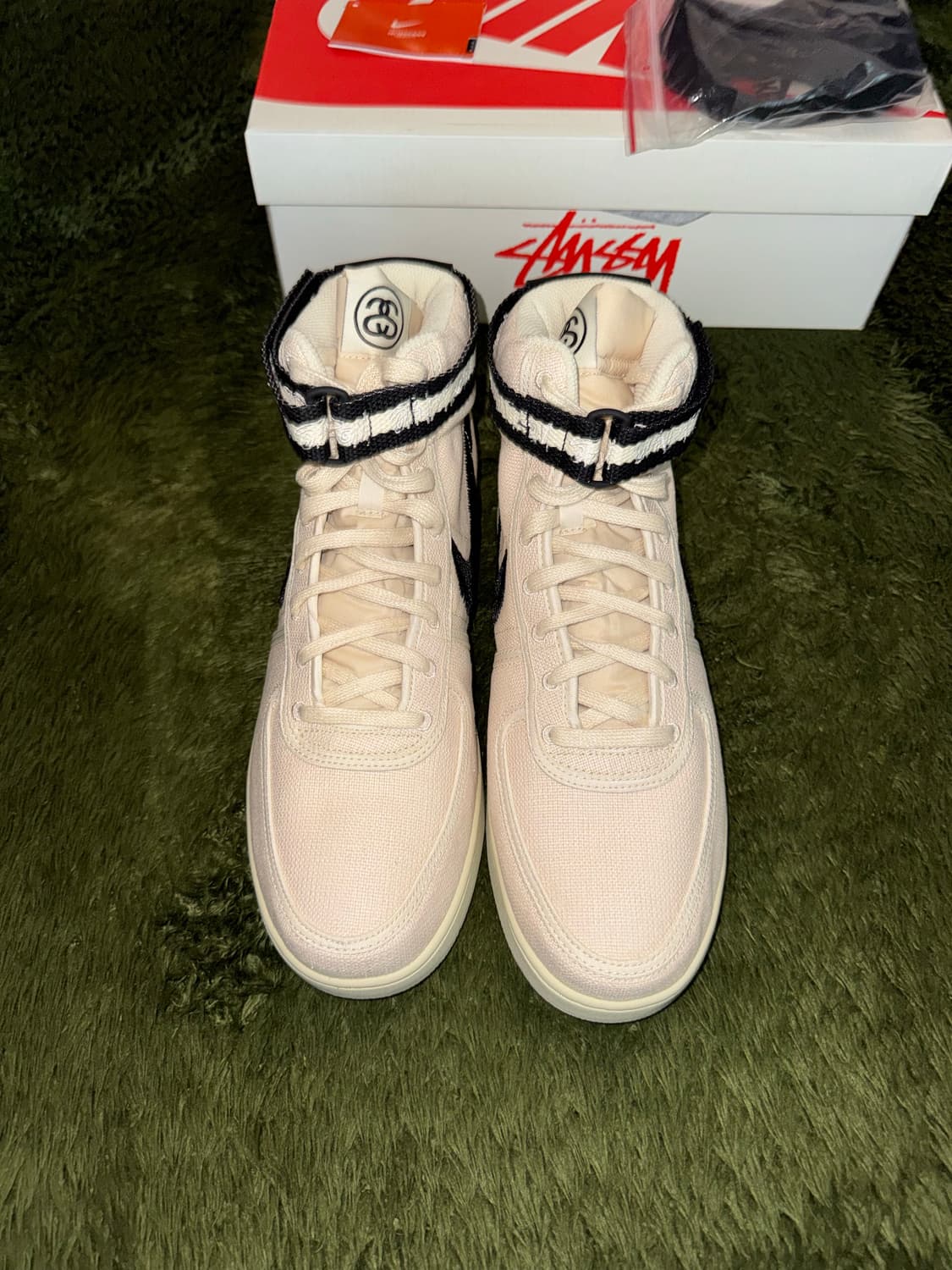 [300] 나이키 X 스투시 반달 하이 스트랩 파슬 베이지 상품이미지2