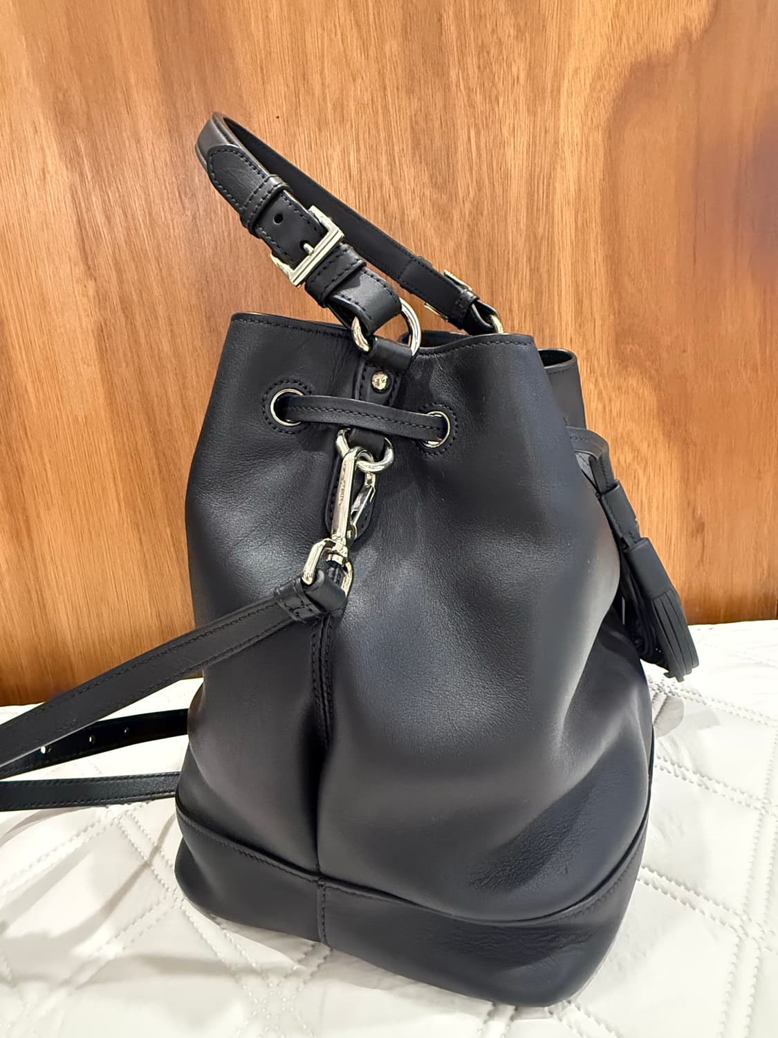 PRADA BR5069 블랙 레더 버킷 테슬 토트백 상품이미지6