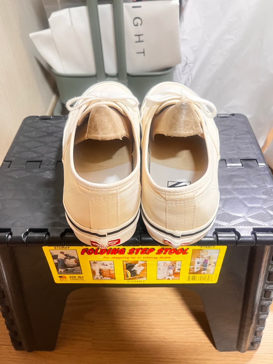 반스 애너하임 44DX 아이보리 265 판매합니다. 상품이미지6