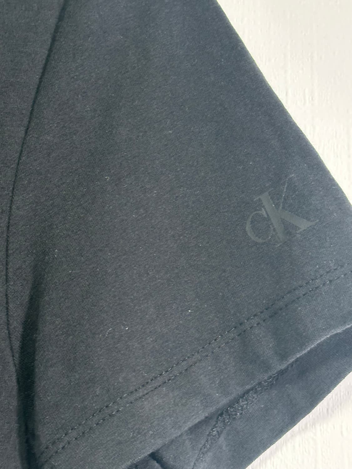 캘빈클라인 슬림핏 반팔 xs 상품이미지3