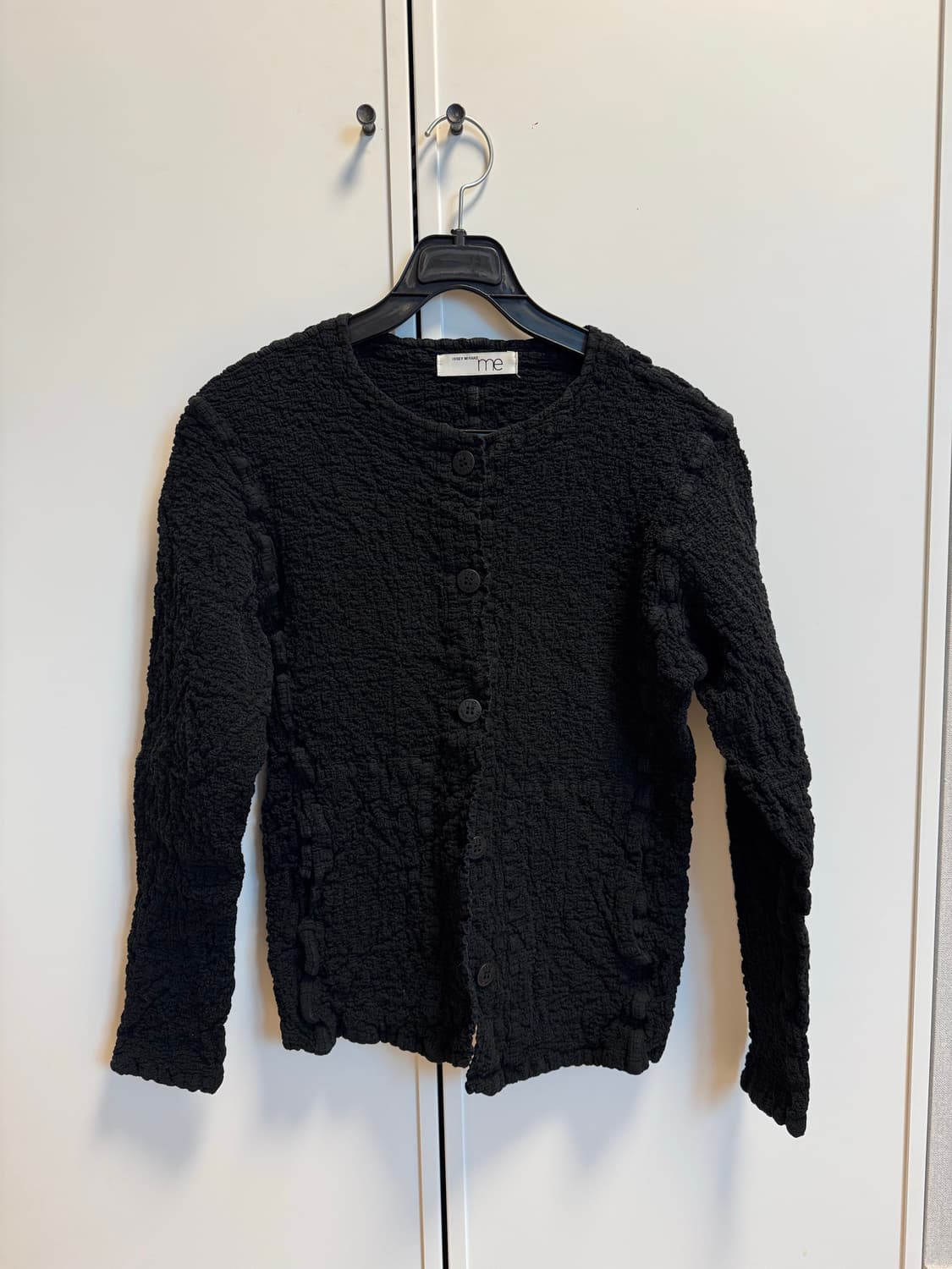 이세이미야케 me 가디건 블랙 상품이미지1