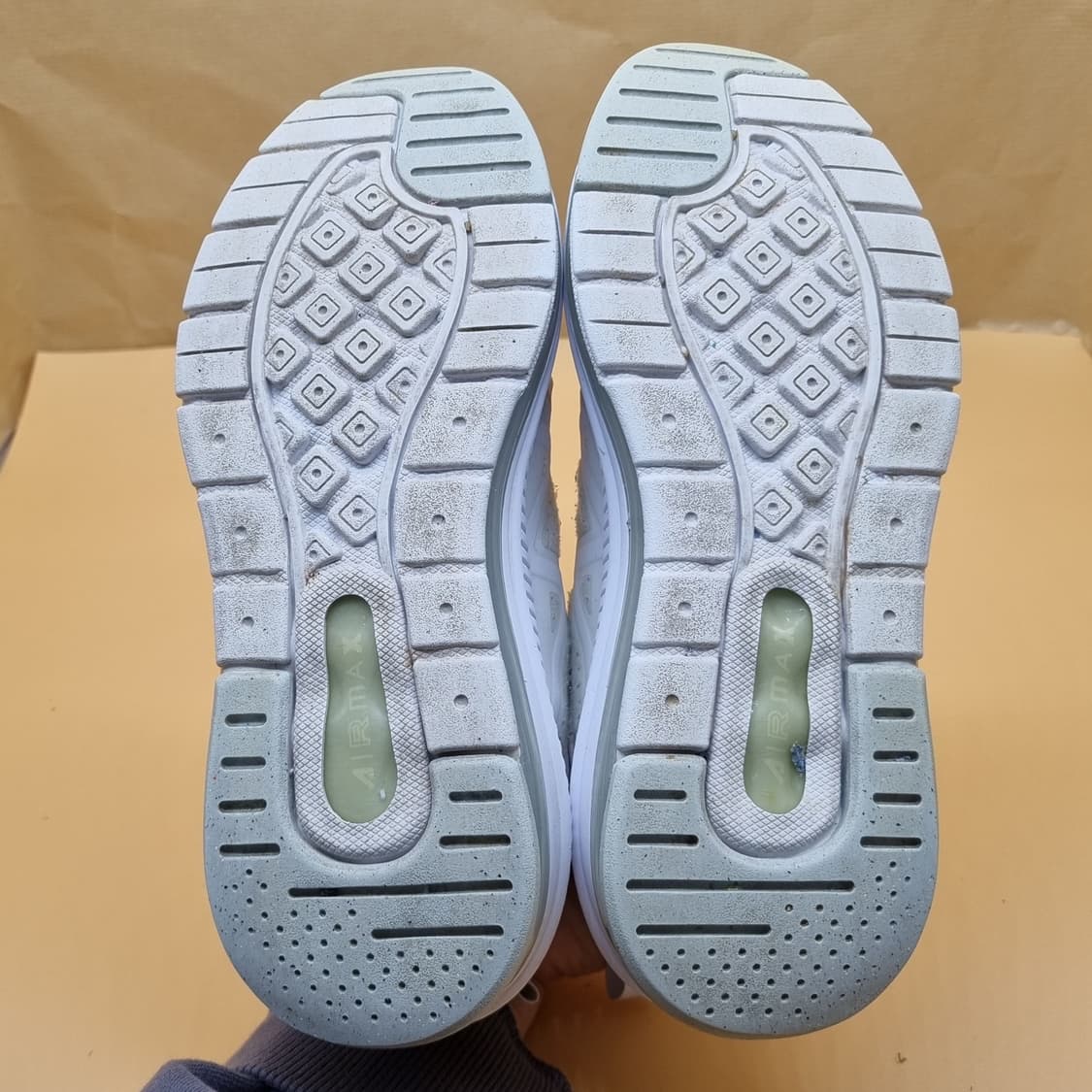 나이키 에어맥스 게놈 여성운동화230. 상품이미지3