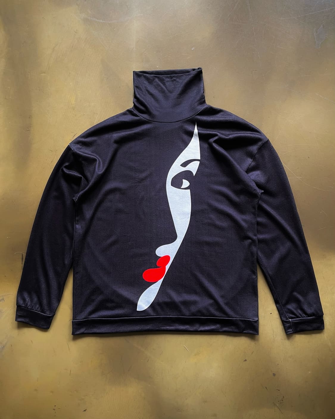 JPN Vintage Mask Printed High-Neck Top 상품이미지4