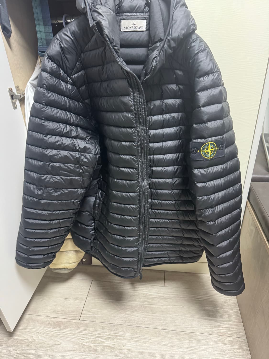 스톤아일랜드 패커블 룸 우븐 채임버스 패딩 xxl 상품이미지1