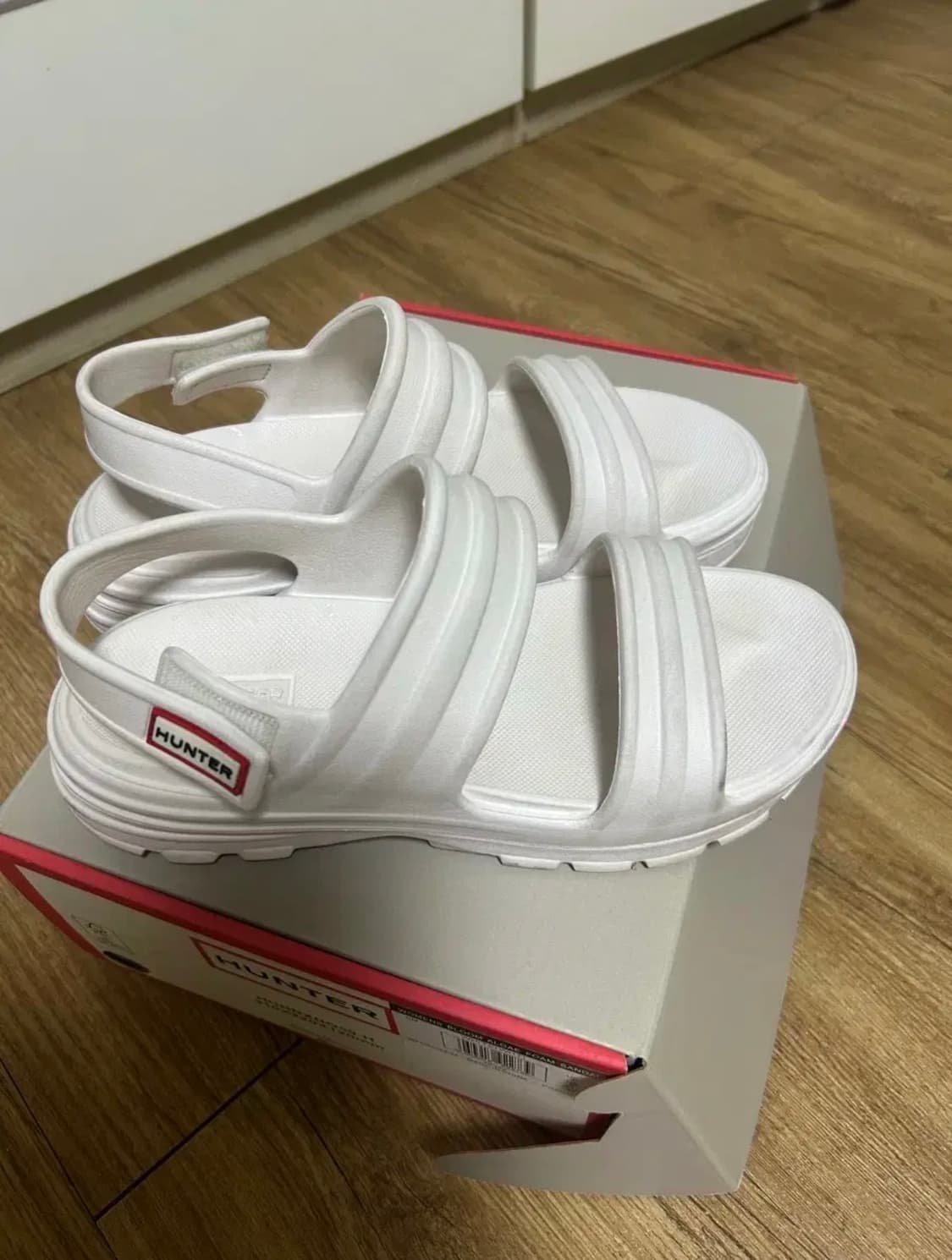 헌터 블룸 샌들 230사이즈 상품이미지4