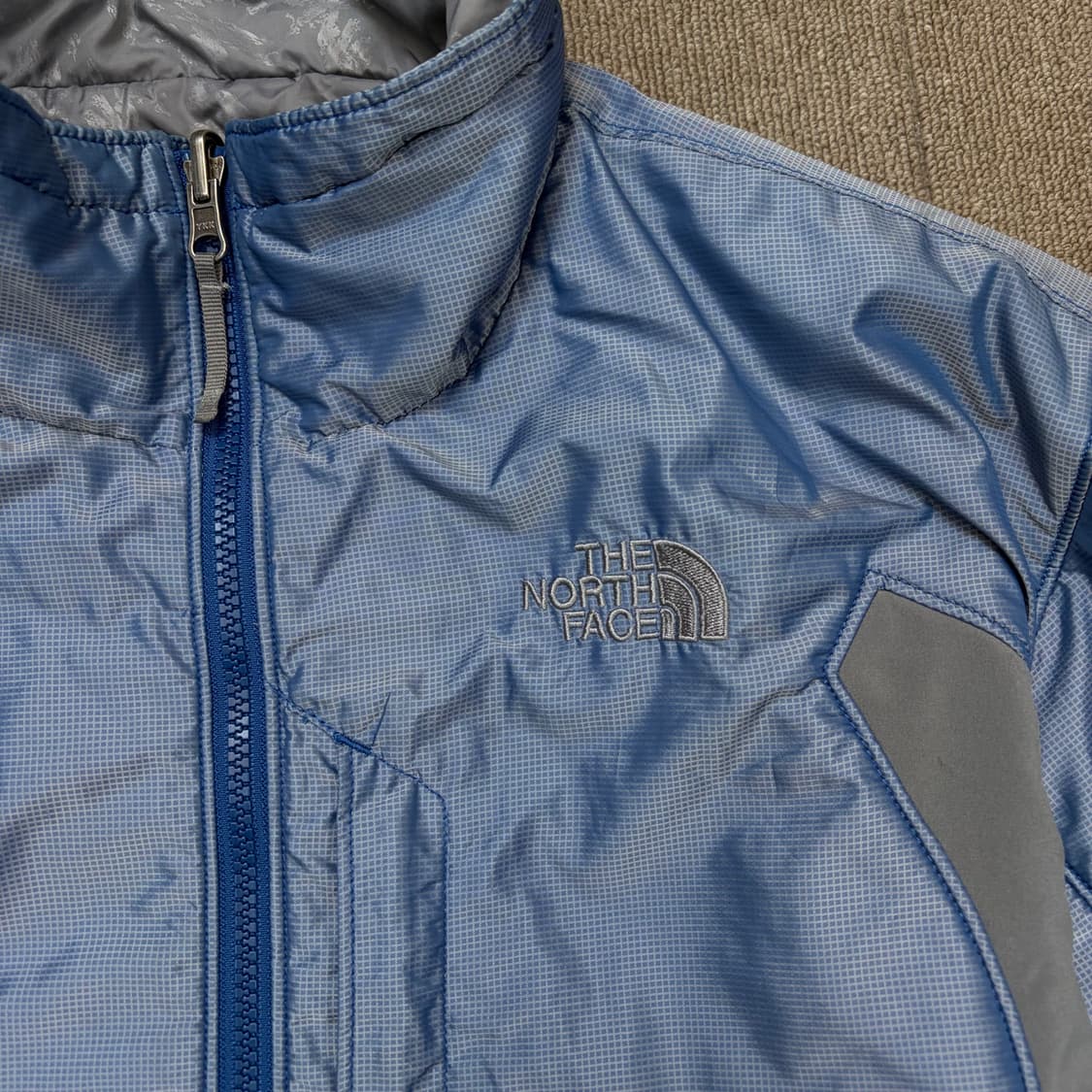 노스페이스 프리마로프트 경량 바림막이 패딩  상품이미지2