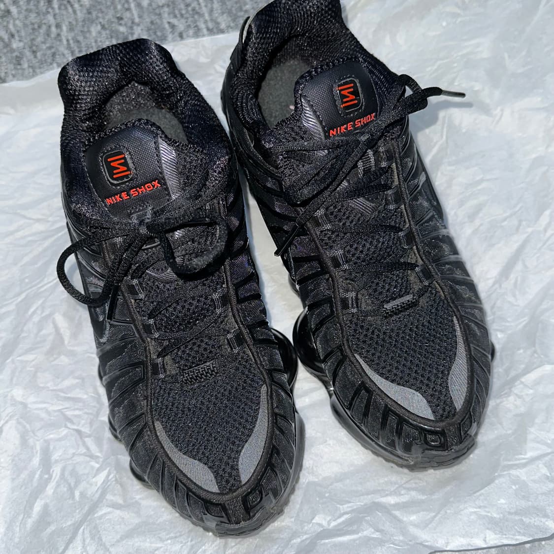 나이키 샥스 TL 블랙 앤 맥스 오렌지 235 상품이미지1