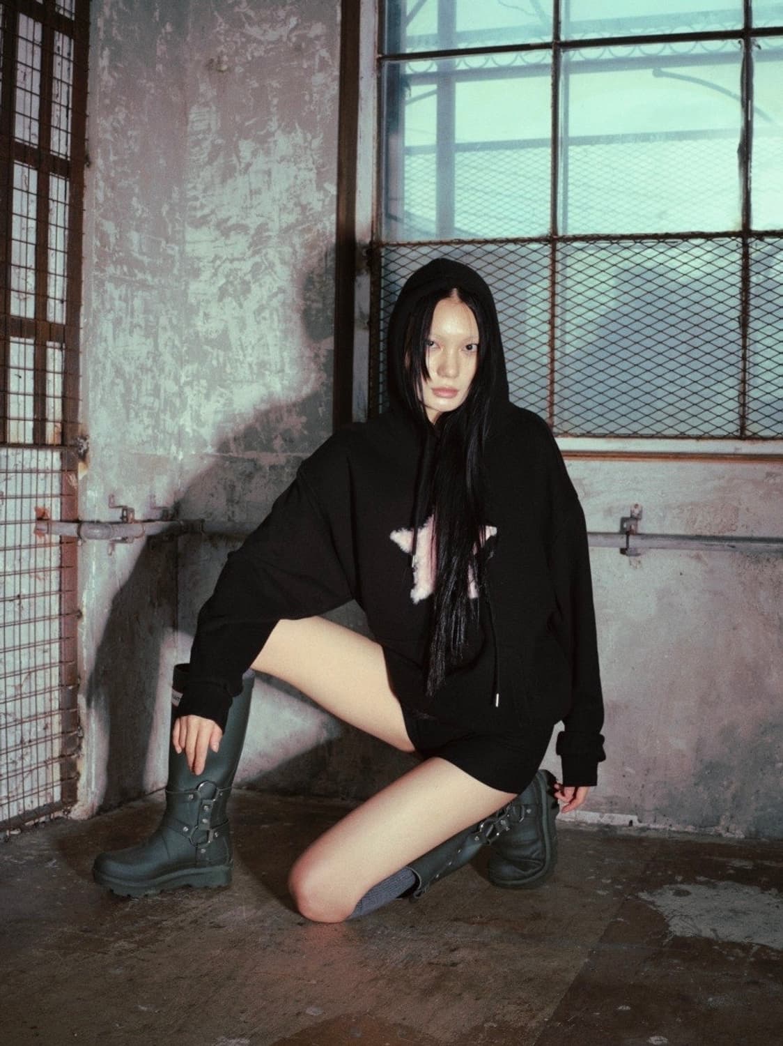 suck my kiss 락앤롤 별 후드티 미스치프 보헤미안서울 코이세이오 상품이미지3