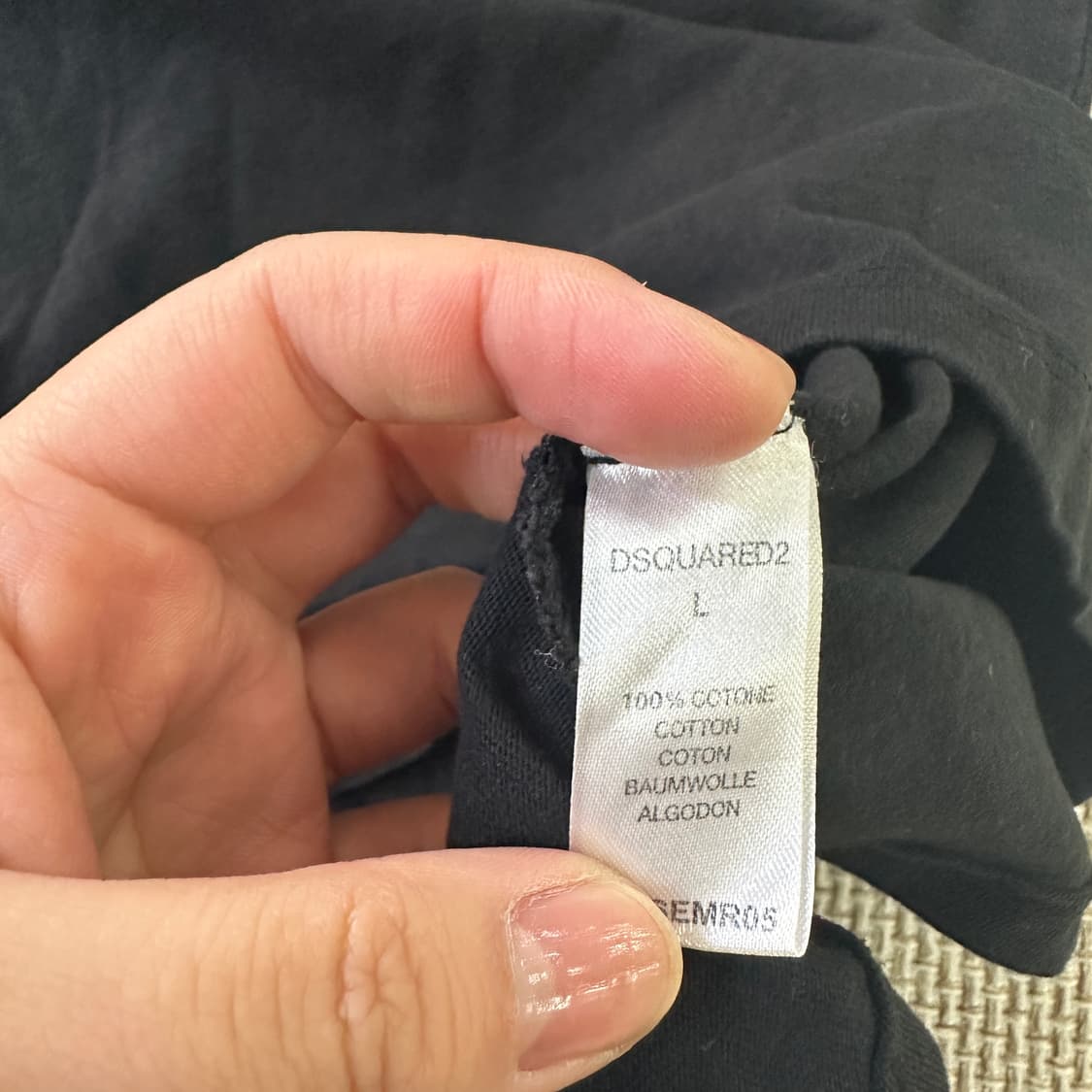 L 디스퀘어드2 블랙 로고 프린팅 반팔 0407D 상품이미지4