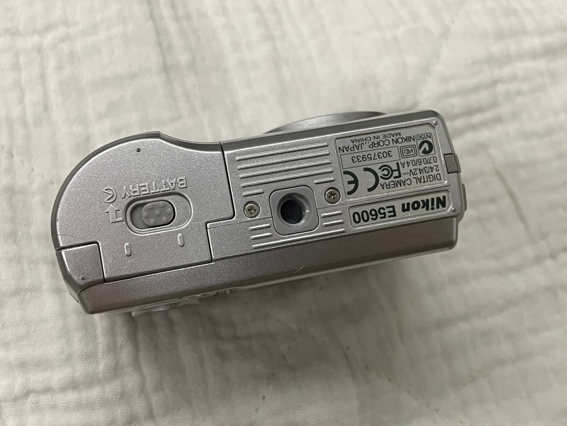 니콘쿨픽스5600 / 작례O 상품이미지3