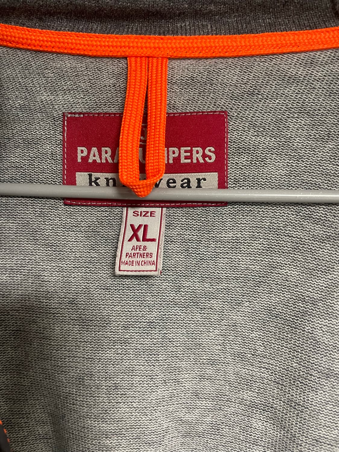 파라점퍼스 니트집업 상품이미지3