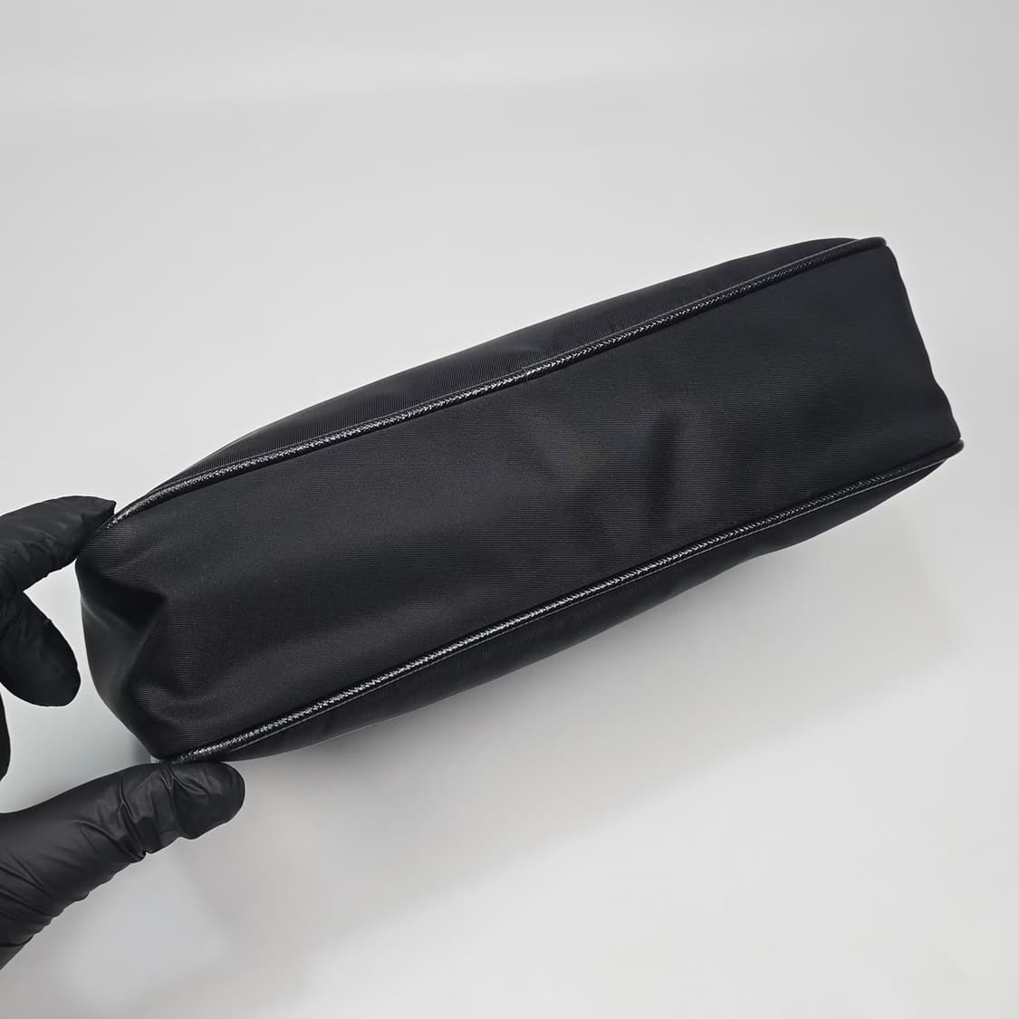 프라다 리나일론 앤 사피아노 레더 숄더백 상품이미지6