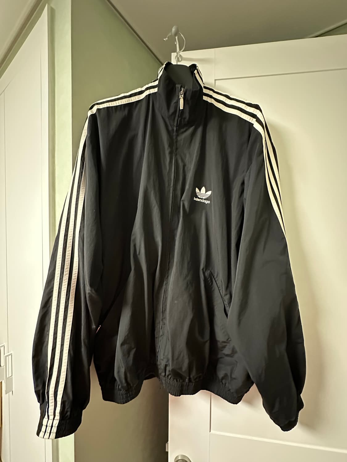 발렌시아가 아디다스 포플린 트랙자켓 블랙 4사이즈 상품이미지1
