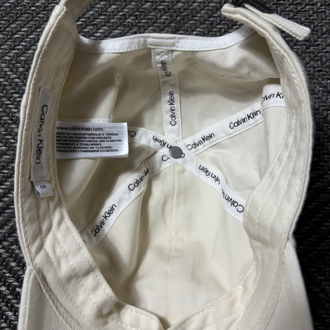 캘빈클라인 볼캡 아이보리 CK 로고(OS) 상품이미지3