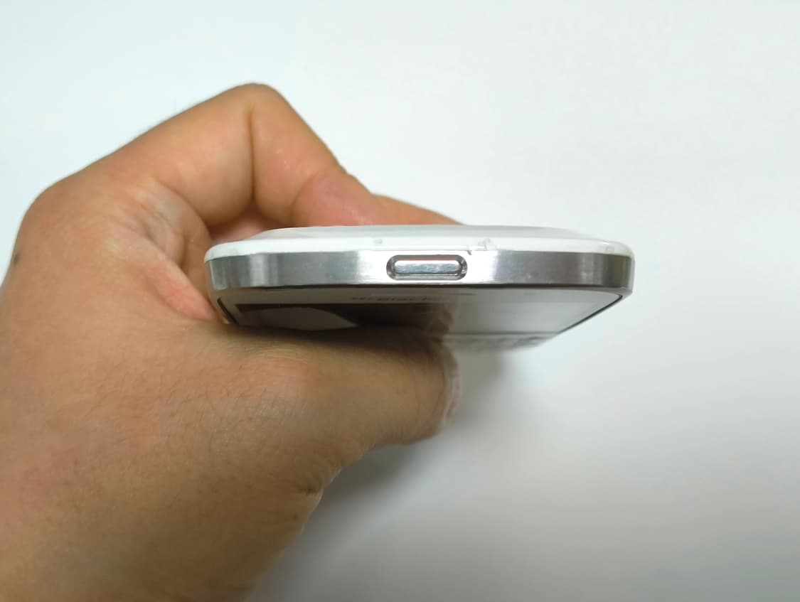 블랙베리 9900 화이트 풀박 상품이미지5