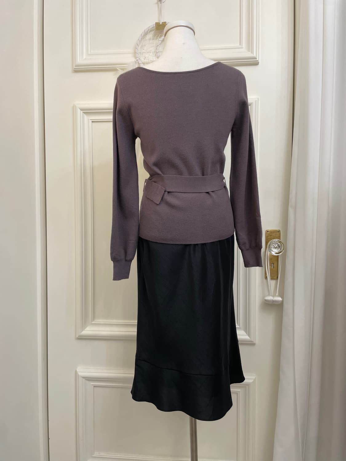 deep purple brown belt point v-neck knit 상품이미지4