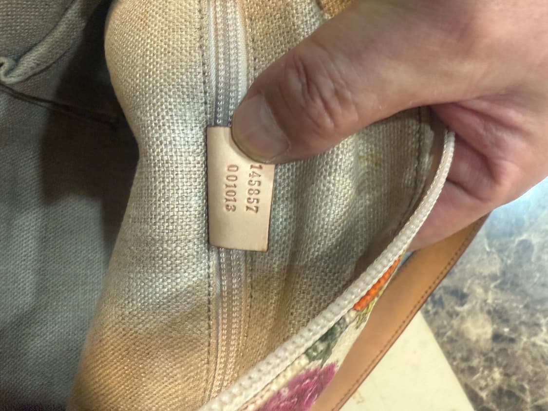 정품 구찌 플로라 페프레이티드 캔버스 크로스백 팝니다 상품이미지10