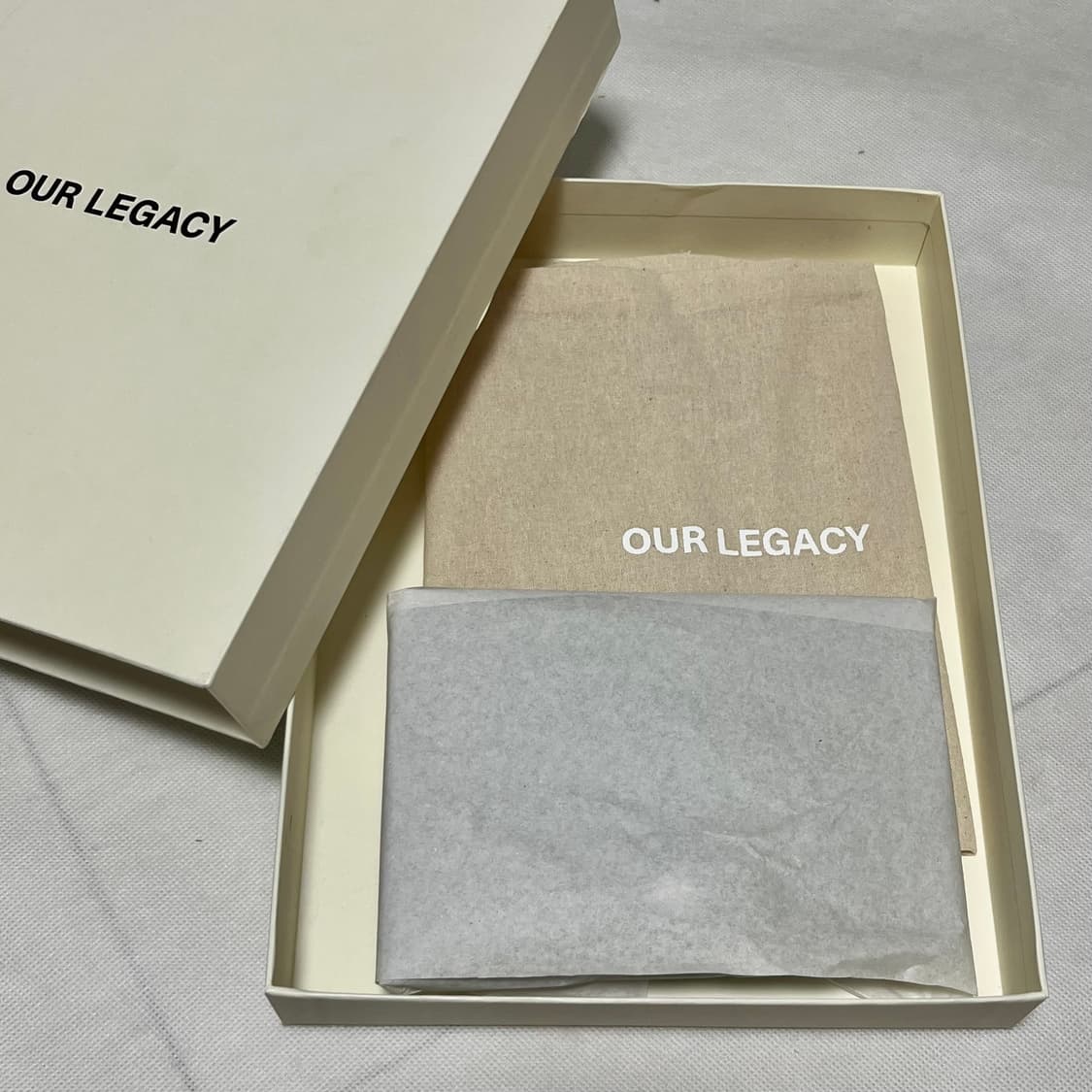 아워레가시 25fw 여권 케이스/블랙 상품이미지5