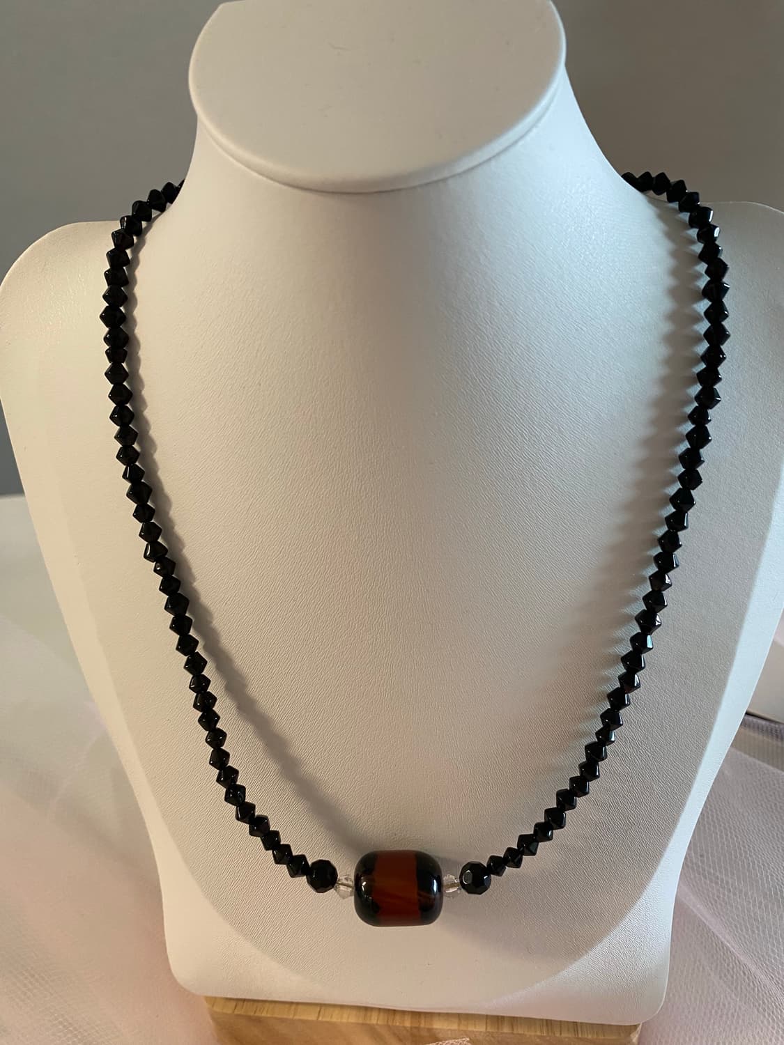 빈티지 블랙 컷팅 비즈 네크리스  상품이미지4