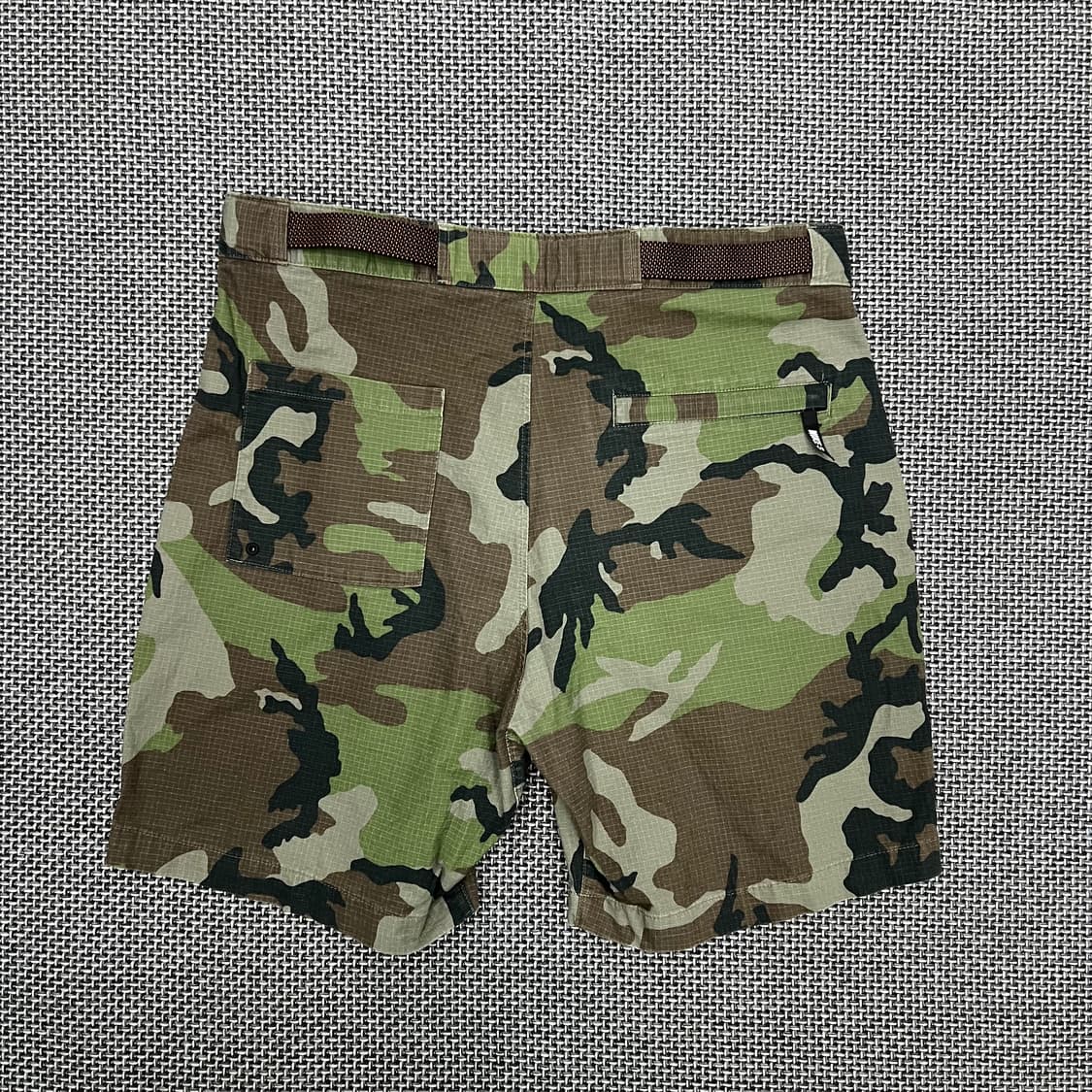 나이키 SB 스케이팅보드 카모 팬츠 상품이미지3