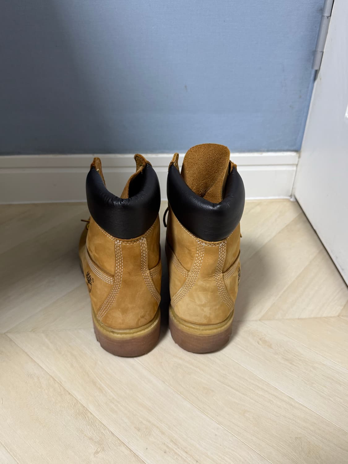 팀버랜드 프리미엄 6인치 부츠 위트 누벅 250 상품이미지4