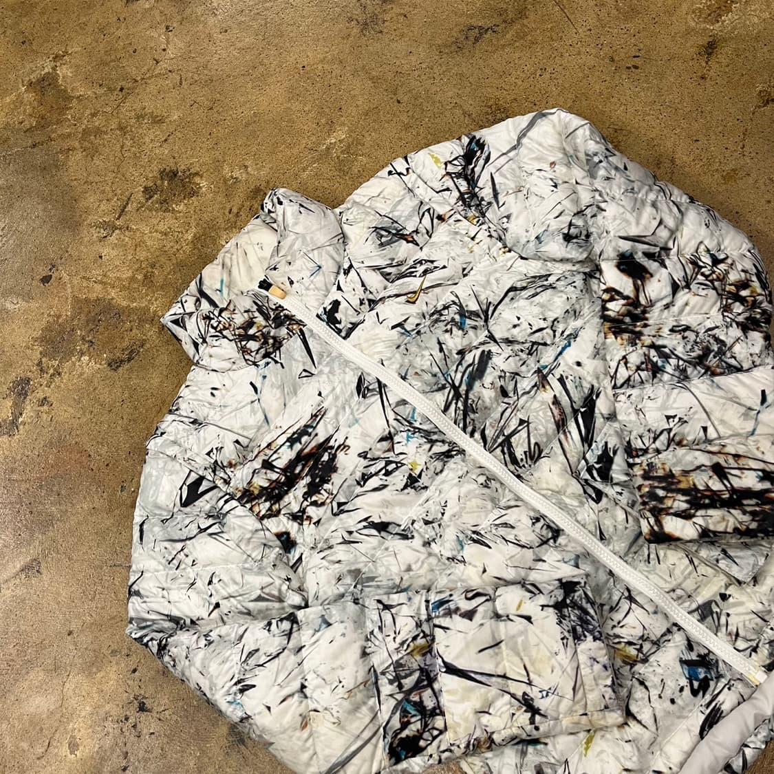 [정품/M] 나이키 화이트 패턴 숏 패딩 점퍼 b10 상품이미지1