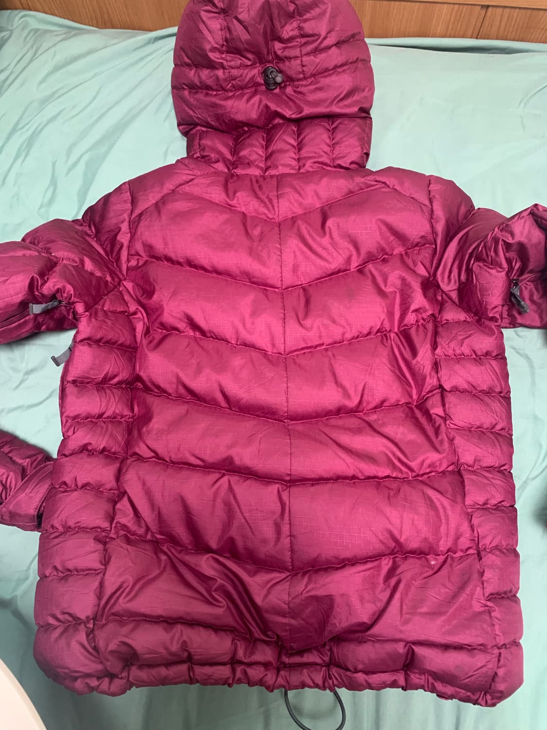 파타고니아 패딩 L 상품이미지2