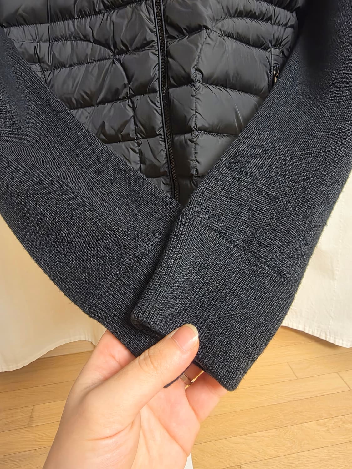 [새상품급] 몽클레어 니트 패딩 김현우 트리콧 S사이즈 상품이미지5