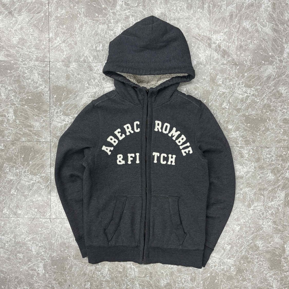 아베크롬비 y2k 양털 올드스쿨 울프죠 스웻 후드집업 희귀져지(M) 상품이미지2