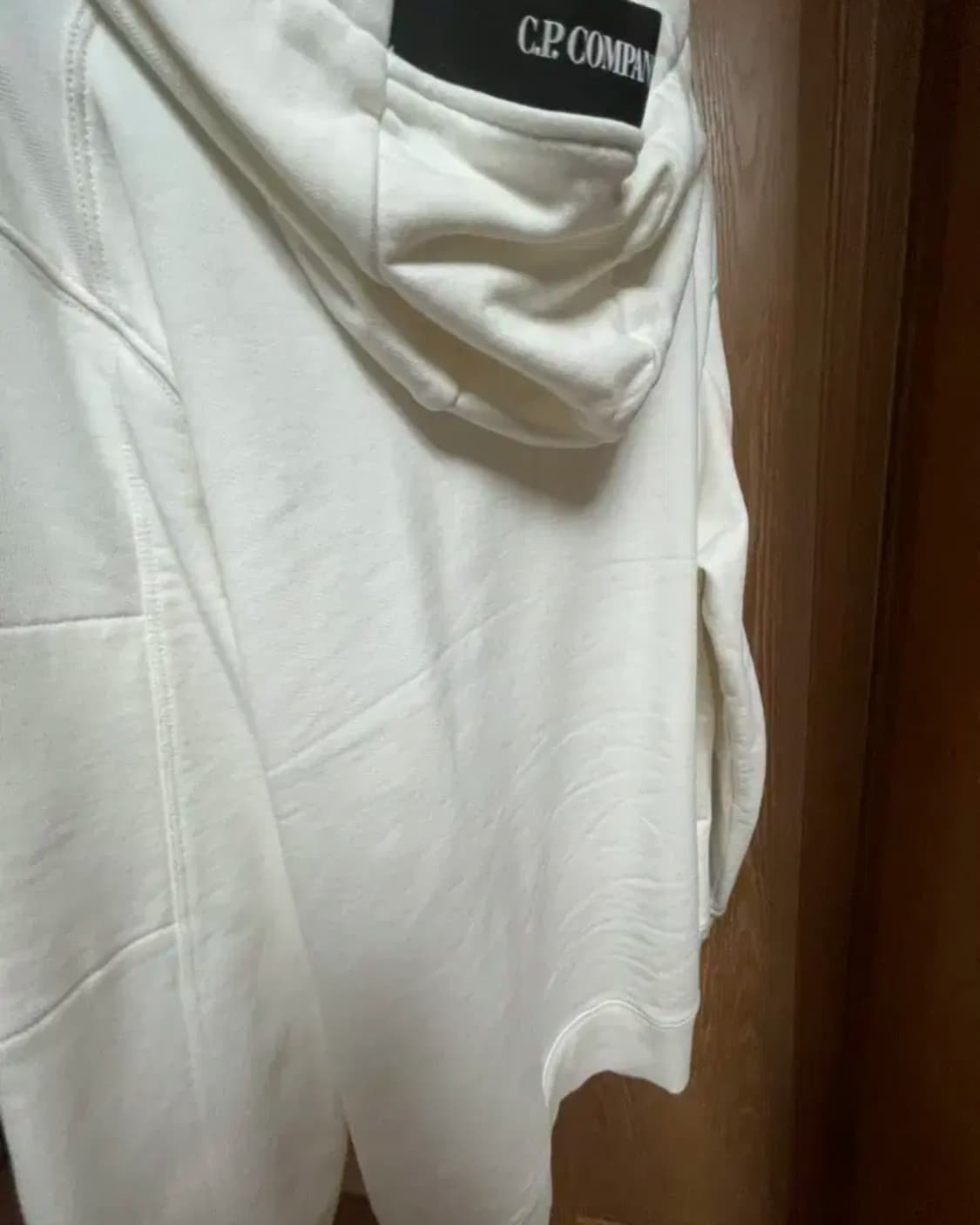 씨피컴퍼니 후드티 상품이미지3