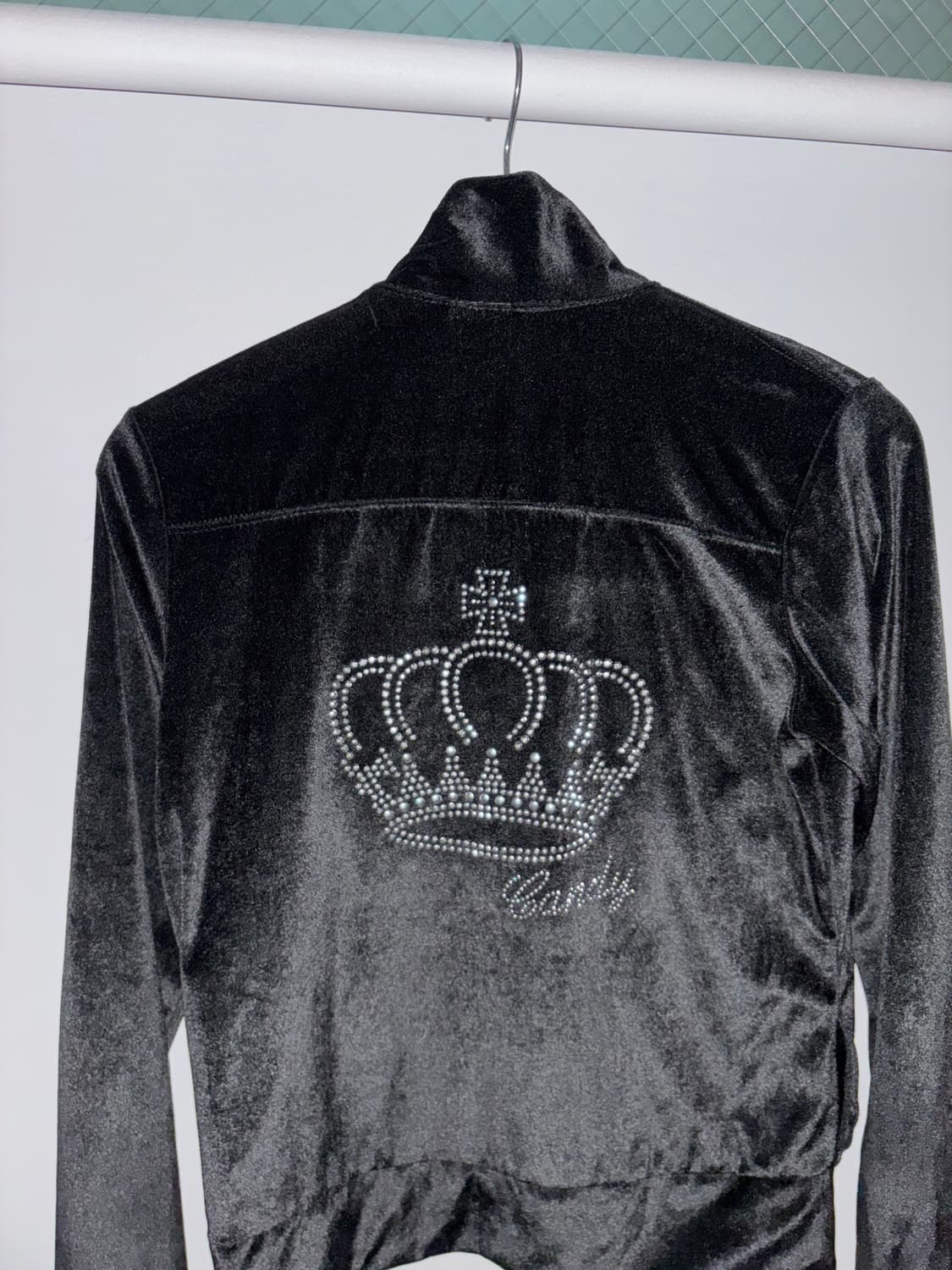 Y2K Black Velvet Slim Fit Zip-Up Hoodie 상품이미지2