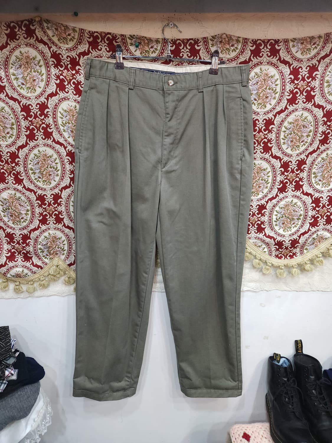 폴로 랄프로렌 앤드류 핀턱 코튼 팬츠

 상품이미지1